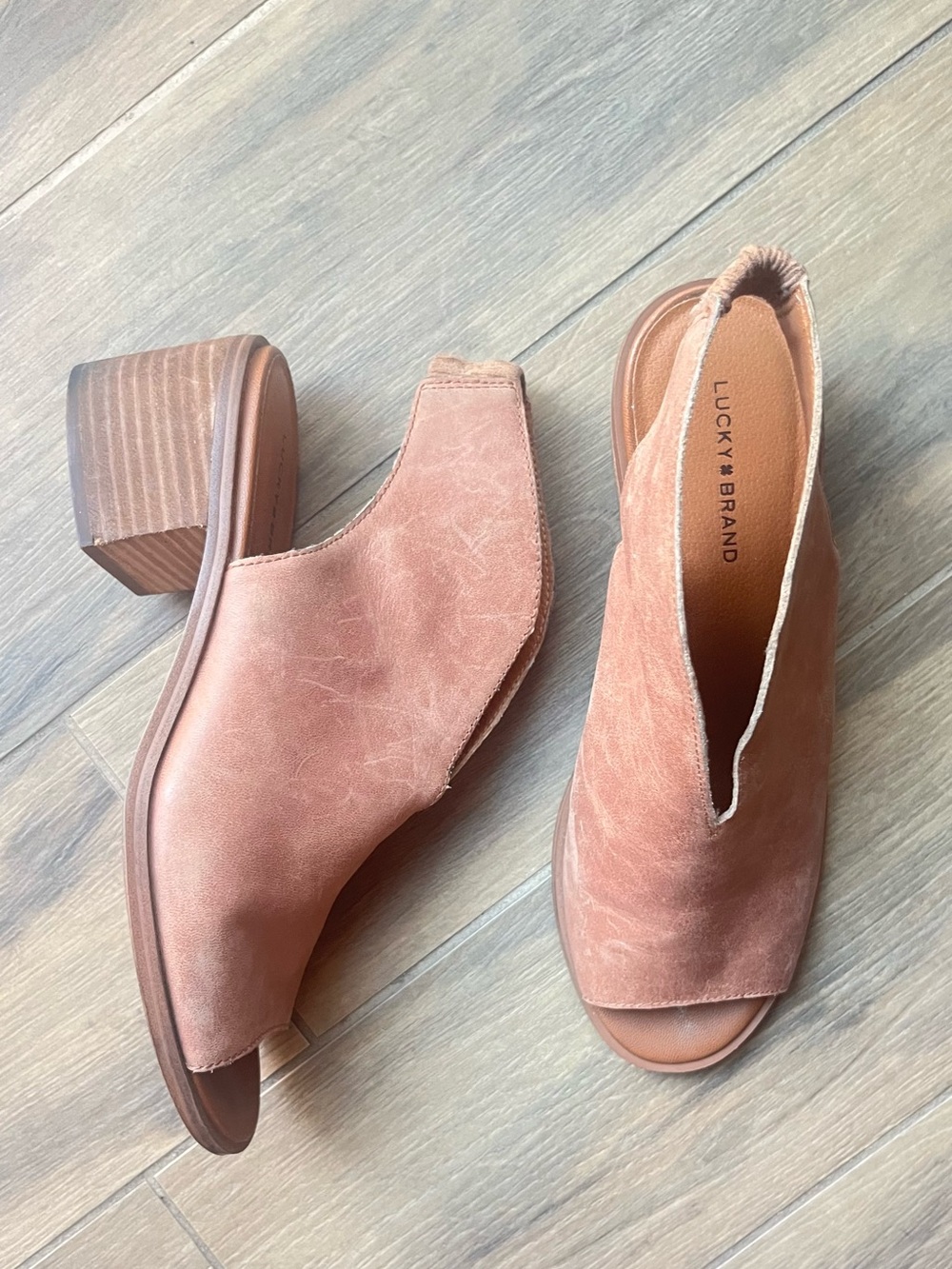 Lucky Brand Talyni heel sandals Size 9